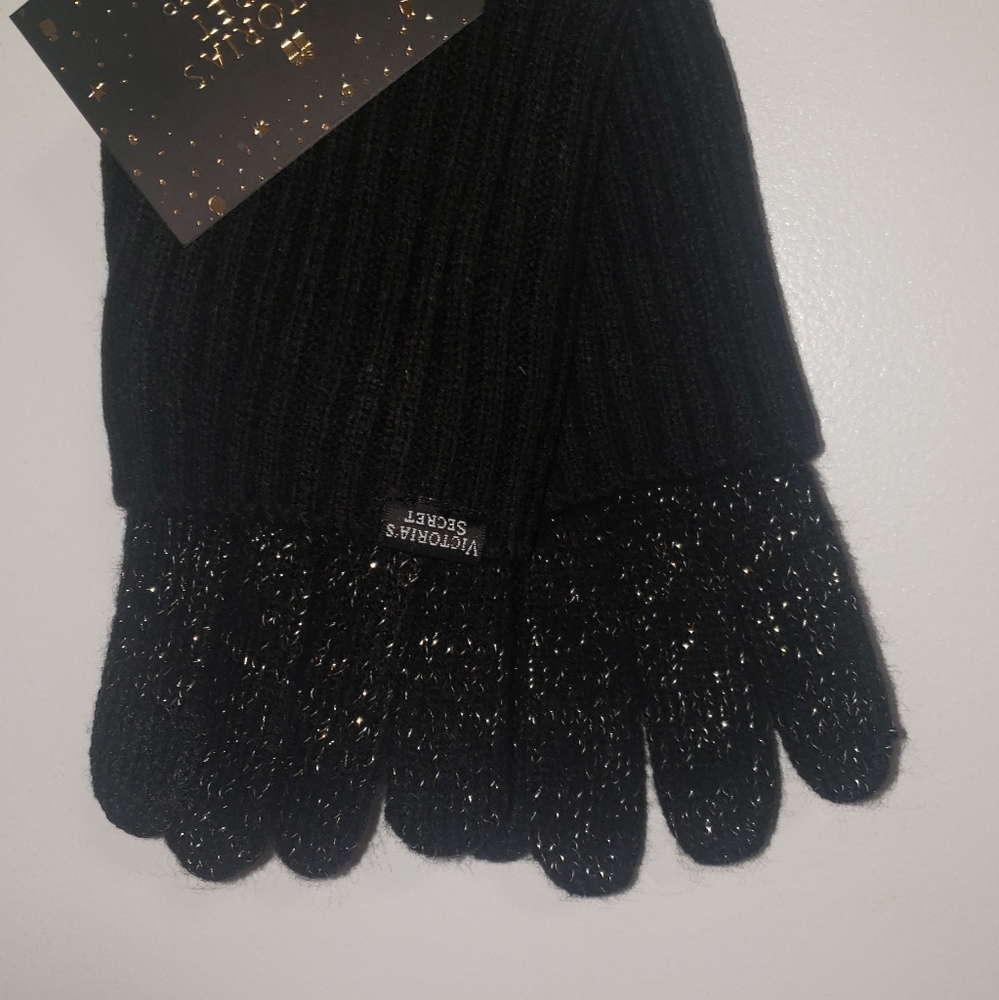 Victoria's secret gloves